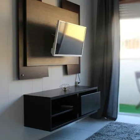 Apartamento Invicta Flats - *